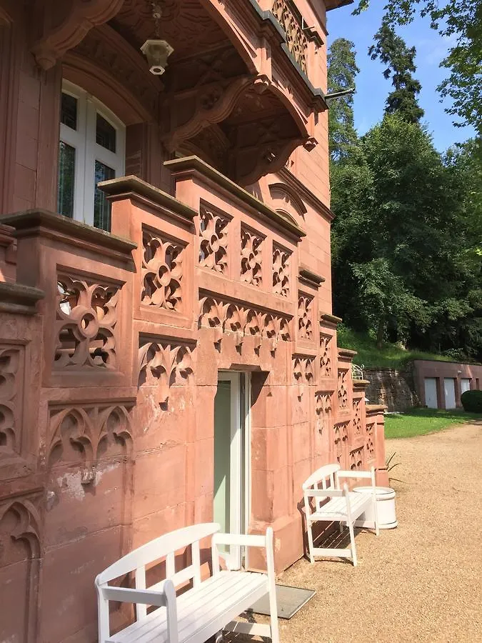 B&B Castle Hollywood Amorbach